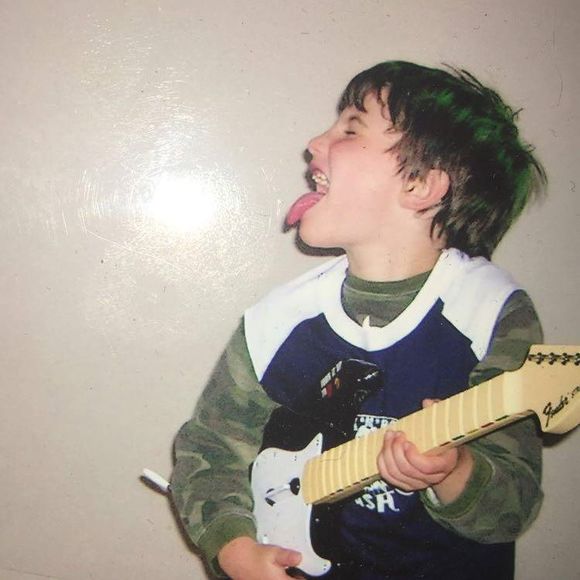 Meet your Posher, Cody - Picture 1 of 1